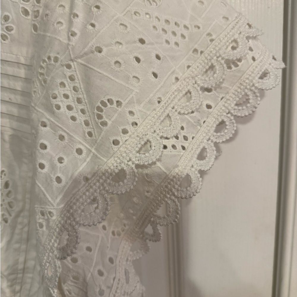 Anthropologie Ever That Girl Flutter Sleeve Eyelet Tunic - Picture 7 of 15